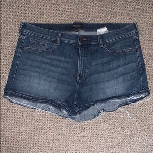 Banana Republic Distressed Hem Shorts